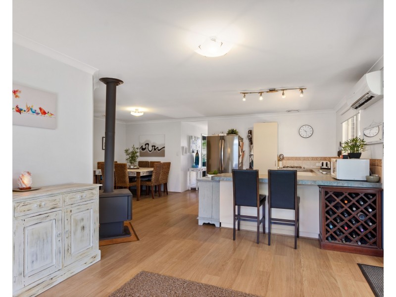 19 Borya Bend, Glen Iris WA 6230