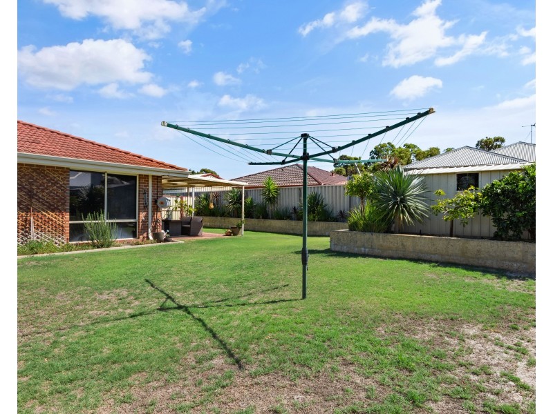 19 Borya Bend, Glen Iris WA 6230