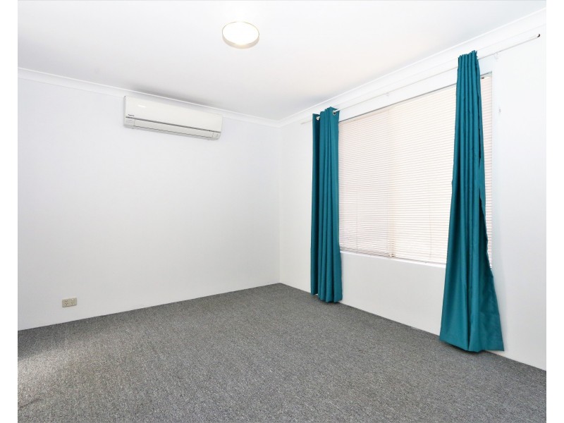 1  Nowland Court, Usher WA 6230