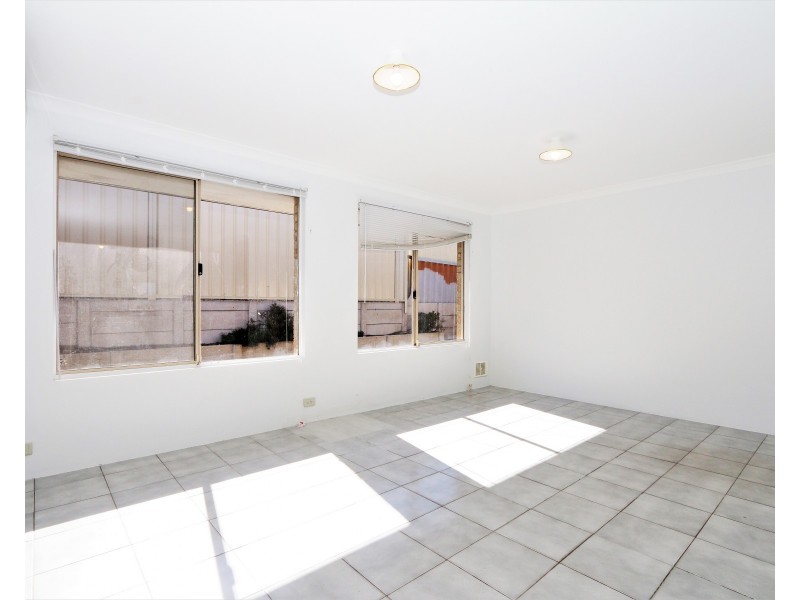 1  Nowland Court, Usher WA 6230