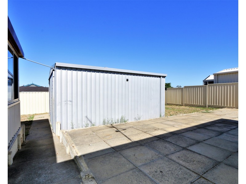 1  Nowland Court, Usher WA 6230