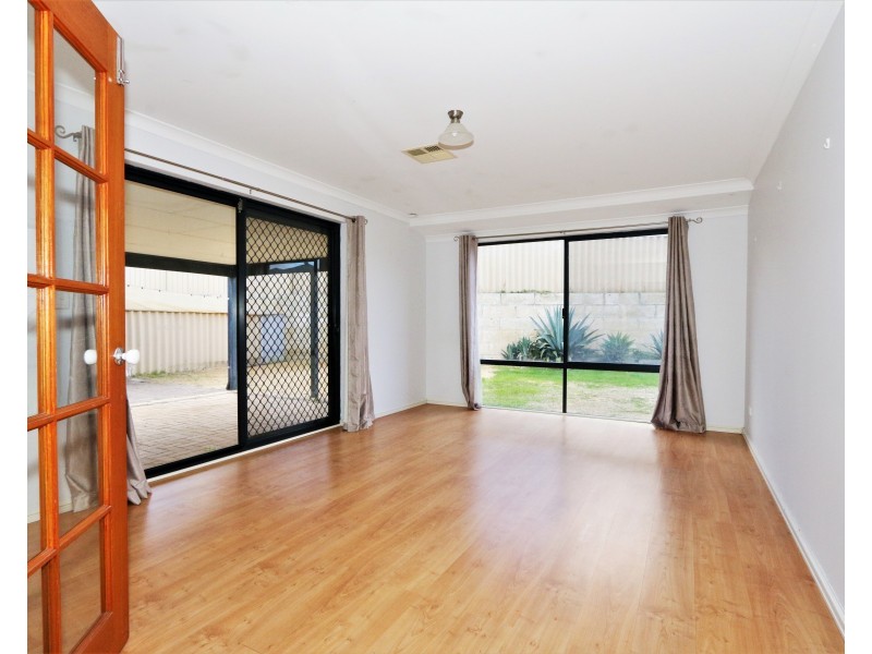 25 Wornt Road, Dalyellup WA 6230