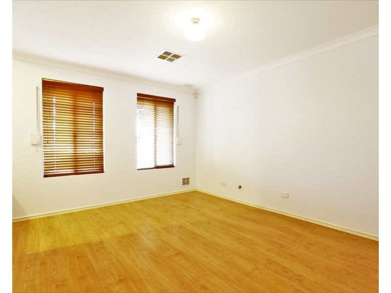 25 Wornt Road, Dalyellup WA 6230