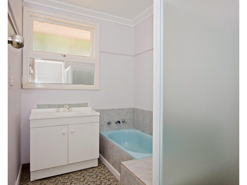 13 West Road, South Bunbury WA 6230