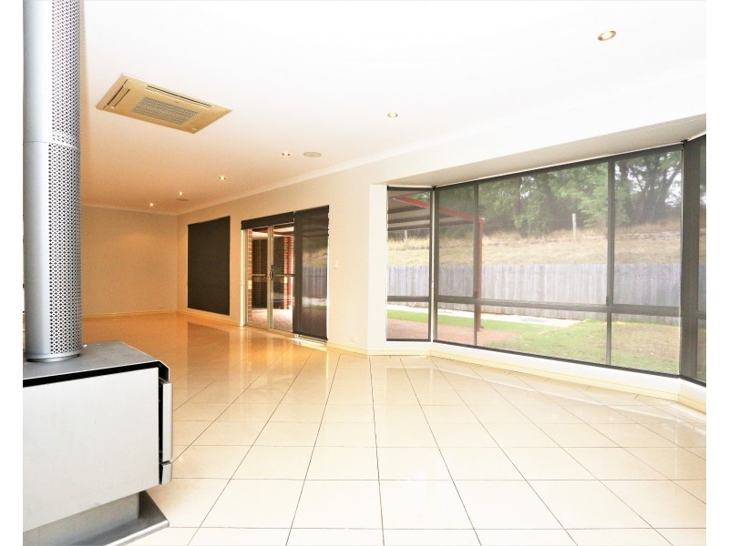 15 Hawkins Drive, Gelorup WA 6230