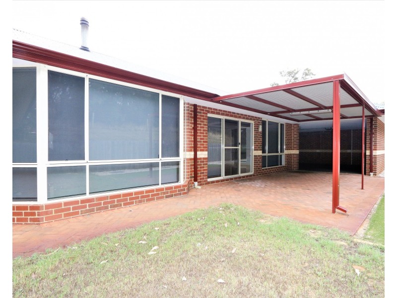 15 Hawkins Drive, Gelorup WA 6230