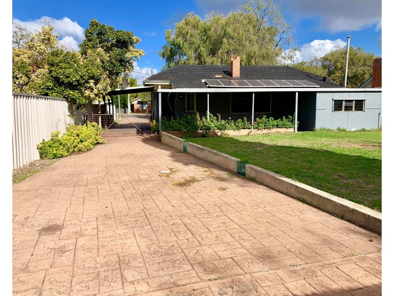 1 Maxted Street, West Busselton WA 6280