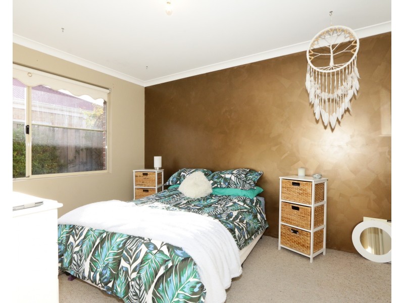 6 Holbrook Road, Australind WA 6233