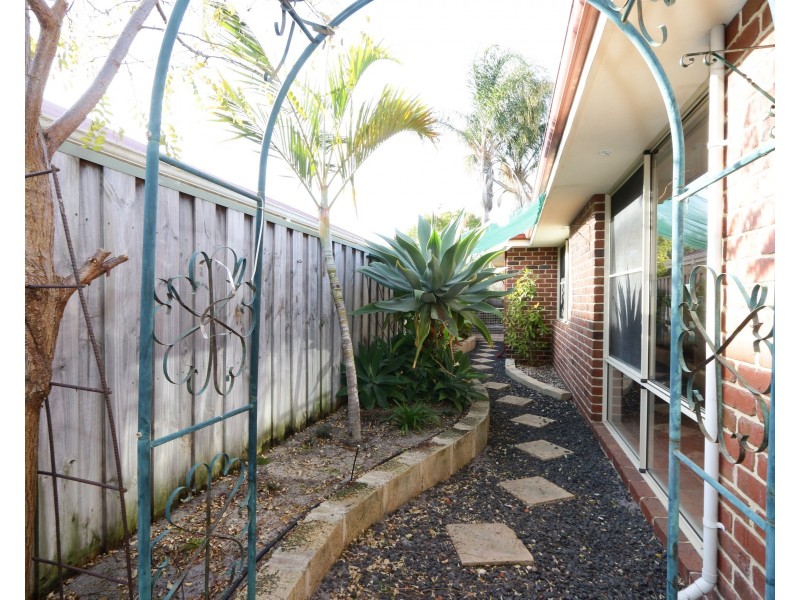 6 Holbrook Road, Australind WA 6233