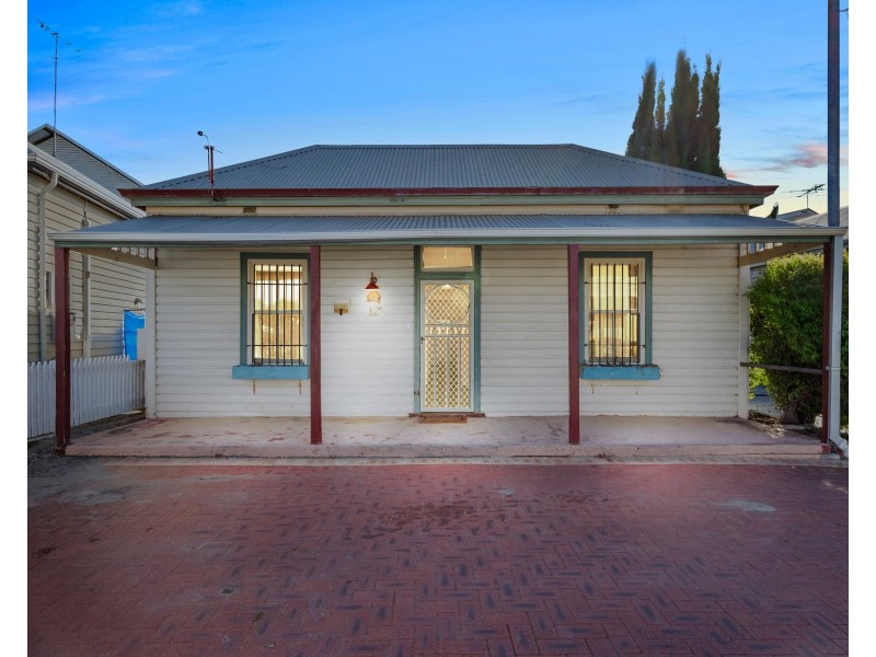 12A Moore Street, Bunbury WA 6230