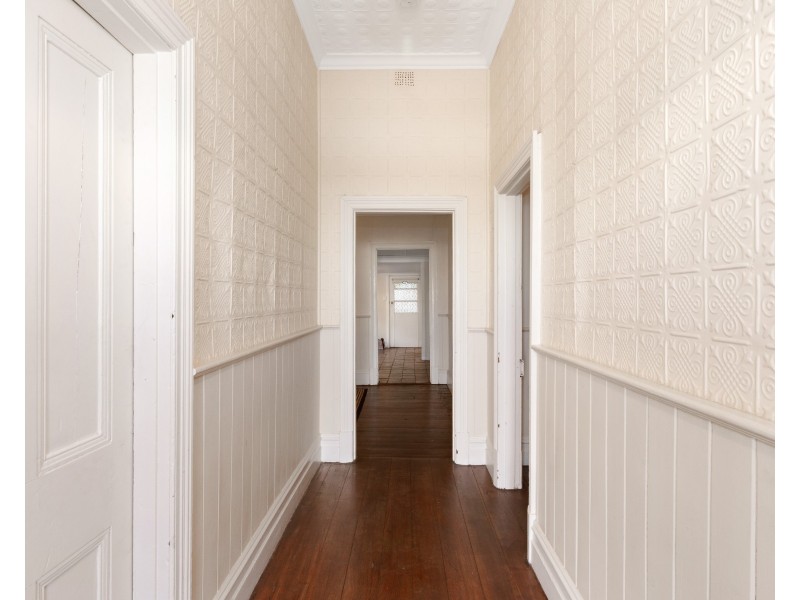 12A Moore Street, Bunbury WA 6230