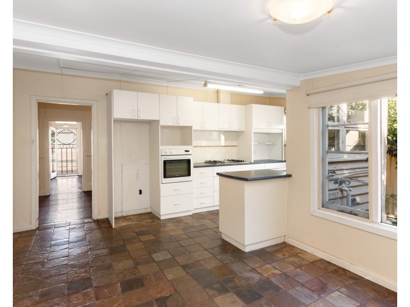 12A Moore Street, Bunbury WA 6230