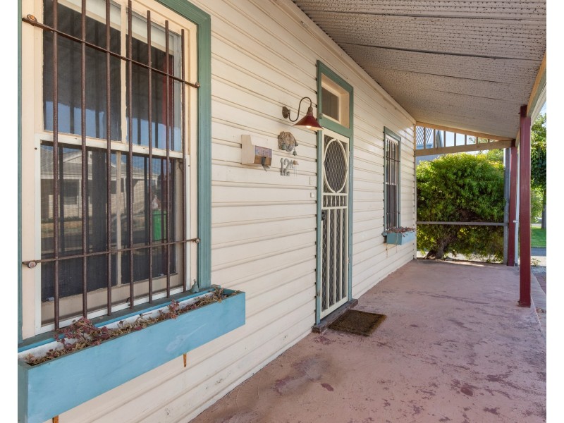 12A Moore Street, Bunbury WA 6230