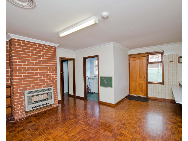 20 Cooke Street, South Bunbury WA 6230