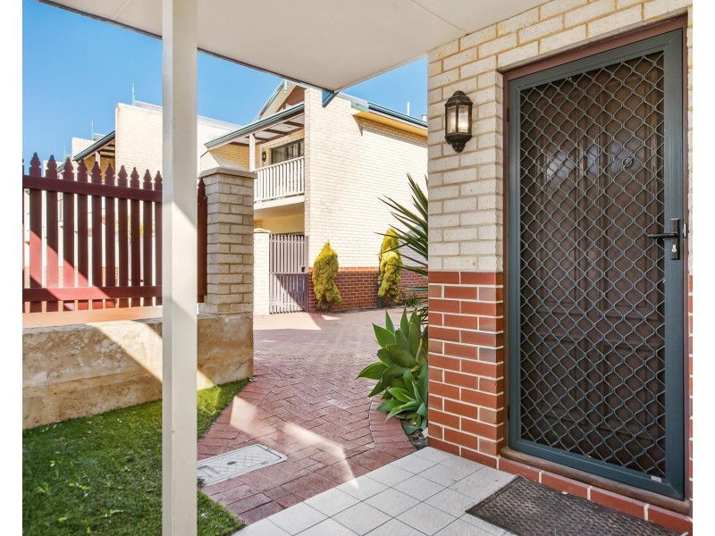 10/5 Carey Street, Bunbury WA 6230