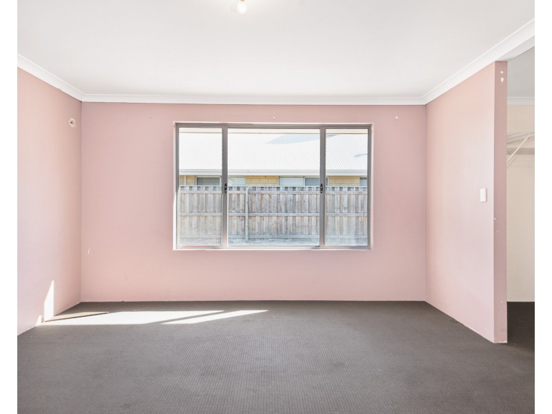 203 Braidwood Drive, Australind WA 6233