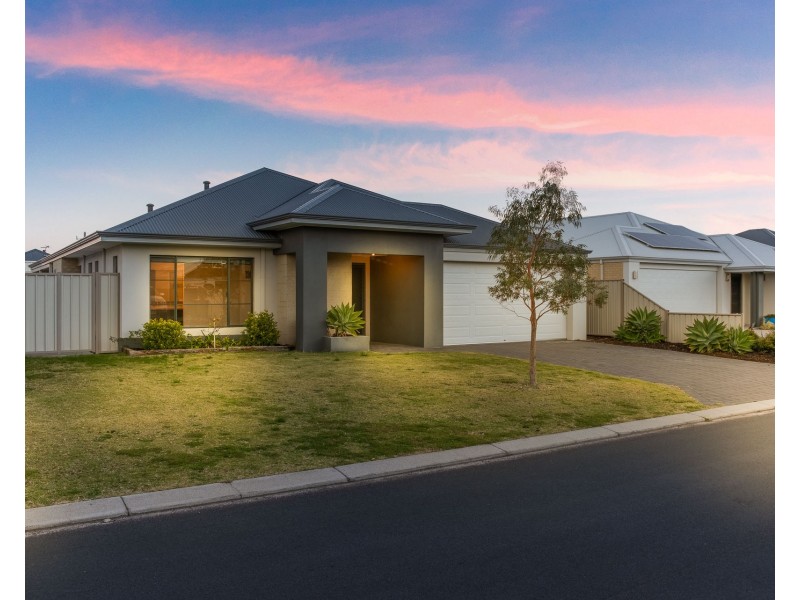 13 Ammolite Way, Australind WA 6233
