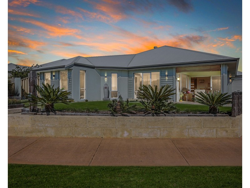 19 Hunter Circle, Millbridge WA 6232