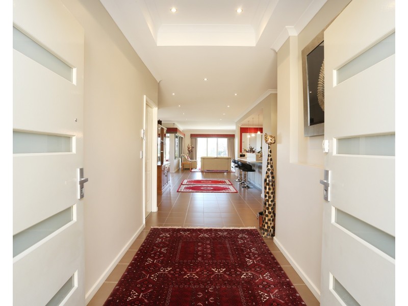 19 Hunter Circle, Millbridge WA 6232