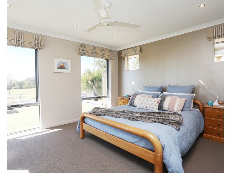 19 Hunter Circle, Millbridge WA 6232