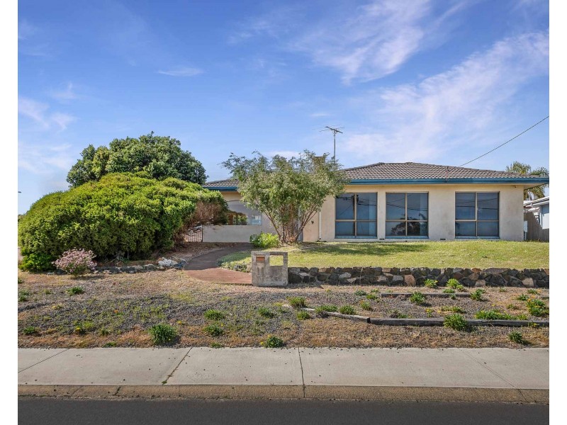 28 Latour Street, Australind WA 6233