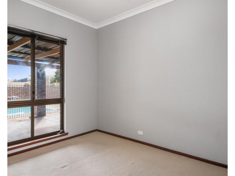 28 Latour Street, Australind WA 6233