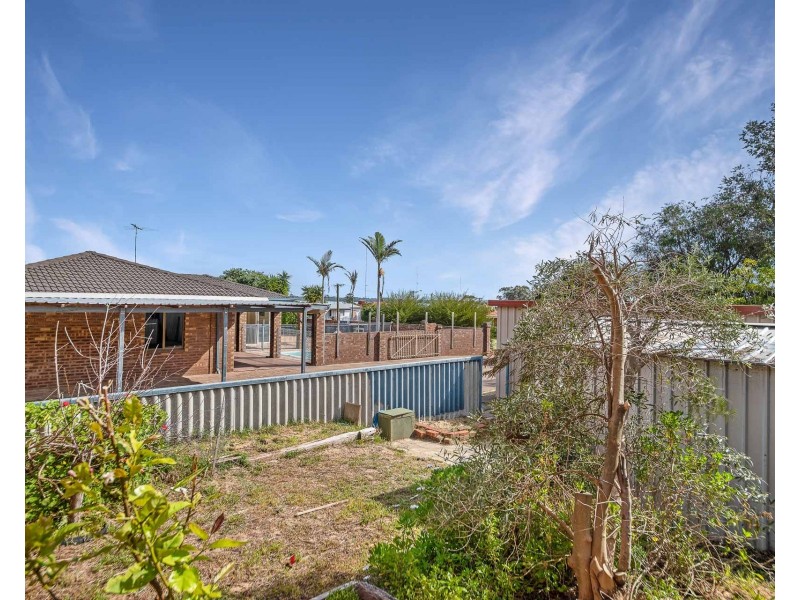 28 Latour Street, Australind WA 6233