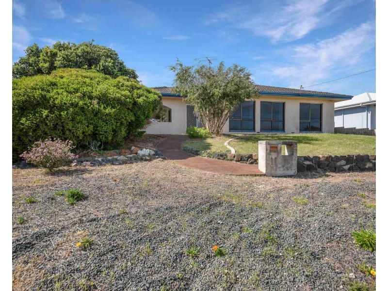 28 Latour Street, Australind WA 6233