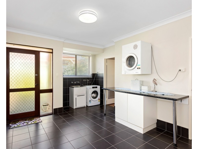 18 Cooke Street, South Bunbury WA 6230