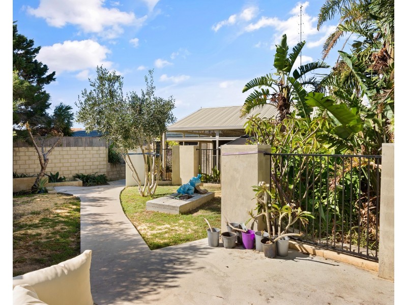 18 Cooke Street, South Bunbury WA 6230