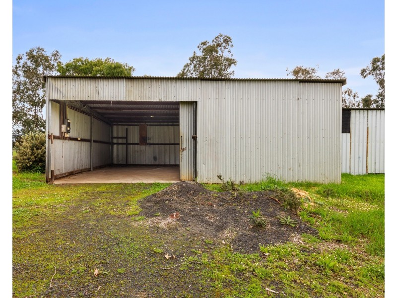 153 Tenth Street, Harvey WA 6220