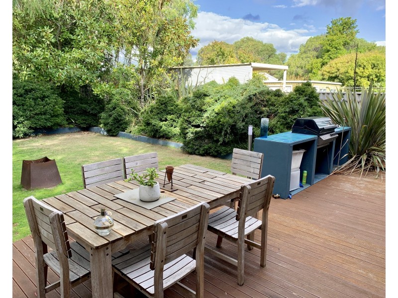 10 Locke Street, Abbey WA 6280