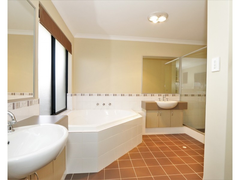 10 Nicolay Approach, Dalyellup WA 6230