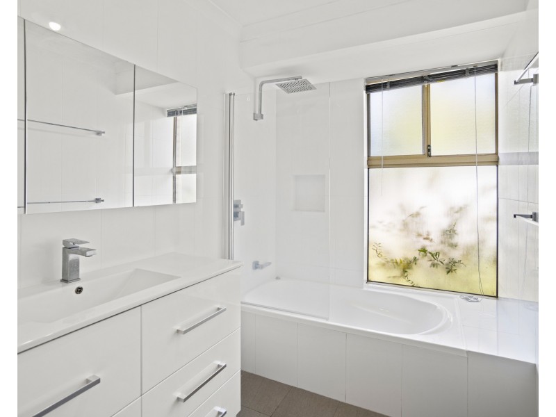 1 Karri Court, Broadwater WA 6280