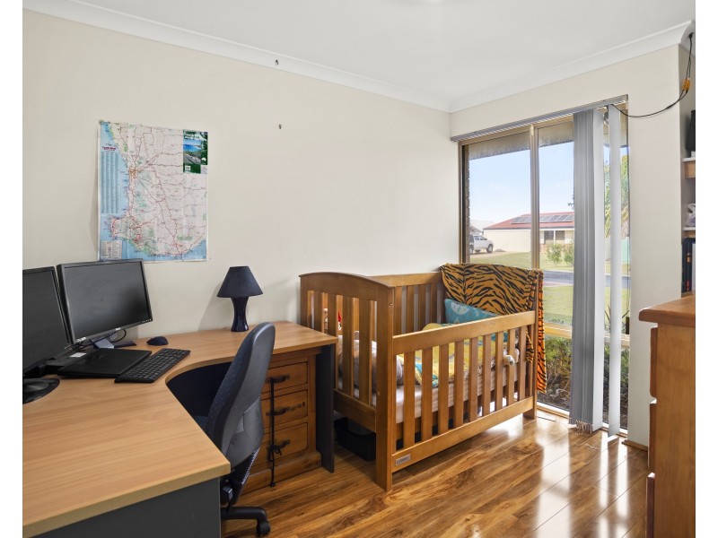1 Karri Court, Broadwater WA 6280