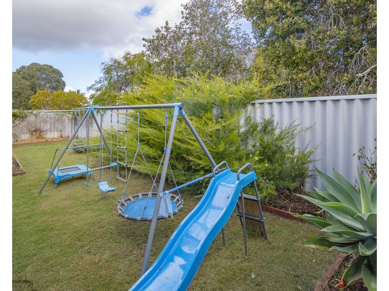 1 Karri Court, Broadwater WA 6280