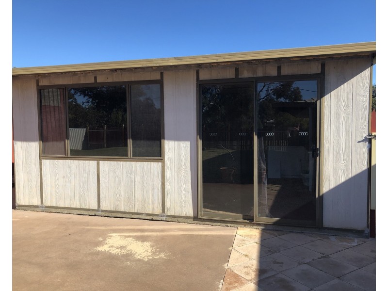 15 Payne Road, Capel WA 6271