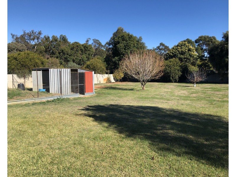 15 Payne Road, Capel WA 6271