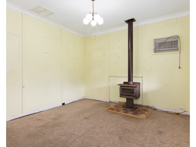 4 Bickerton Street, Collie WA 6225