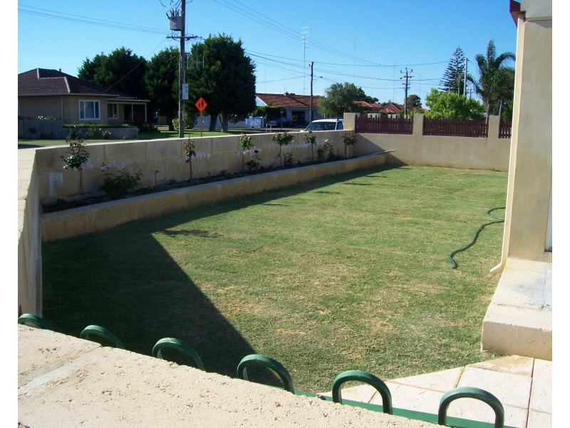 63 King Road, East Bunbury WA 6230