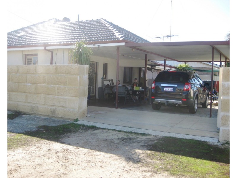 63 King Road, East Bunbury WA 6230