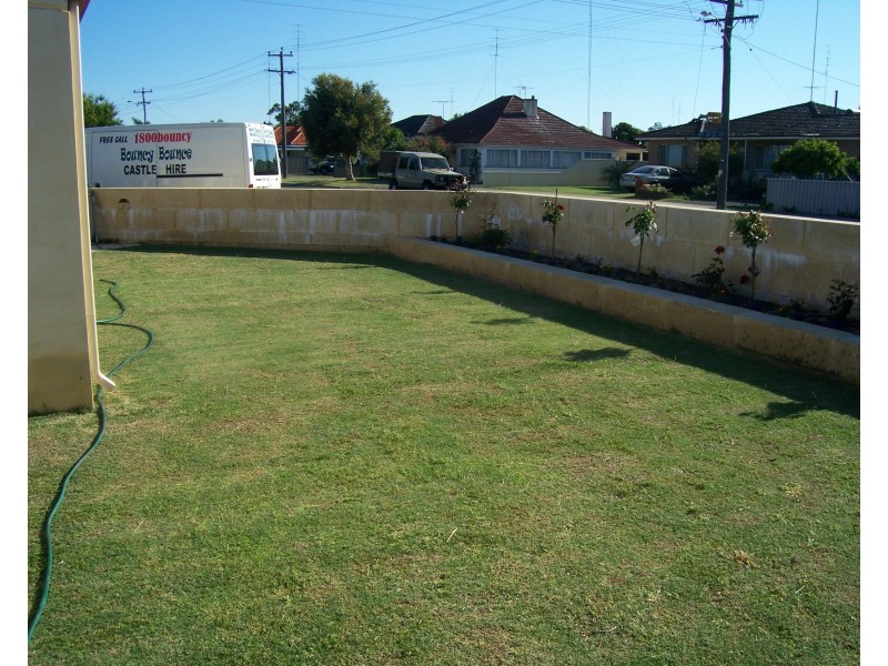 63 King Road, East Bunbury WA 6230