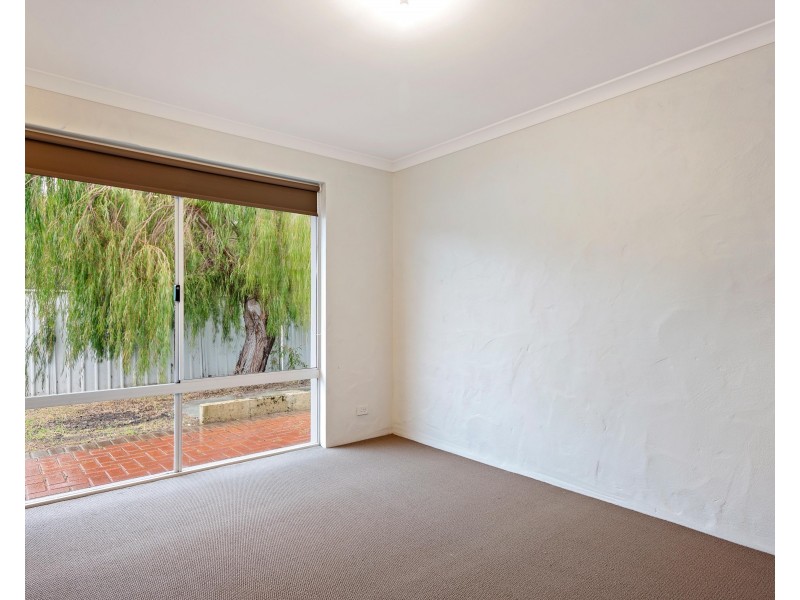 15 Willis Cove, Pelican Point WA 6230