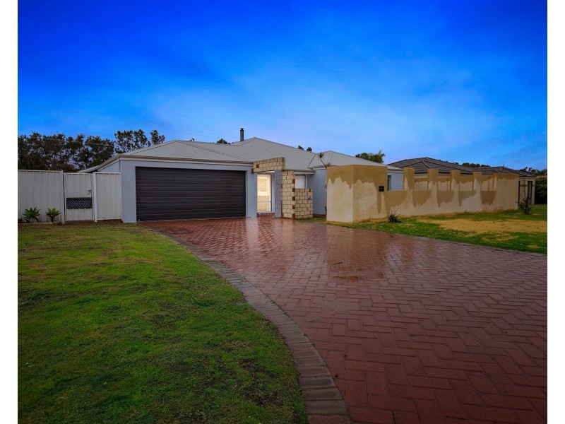15 Willis Cove, Pelican Point WA 6230