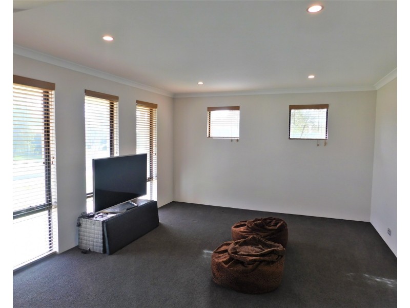 4 Carriage Terrace, Vasse WA 6280