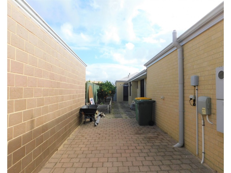 4 Carriage Terrace, Vasse WA 6280