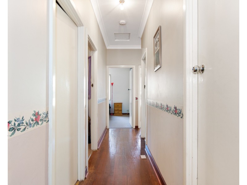 355 Old Coast Road, Australind WA 6233