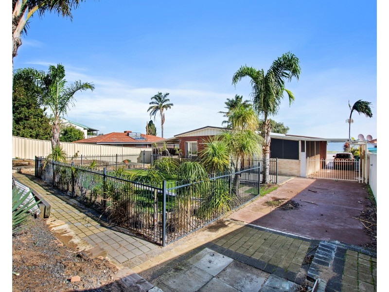 355 Old Coast Road, Australind WA 6233