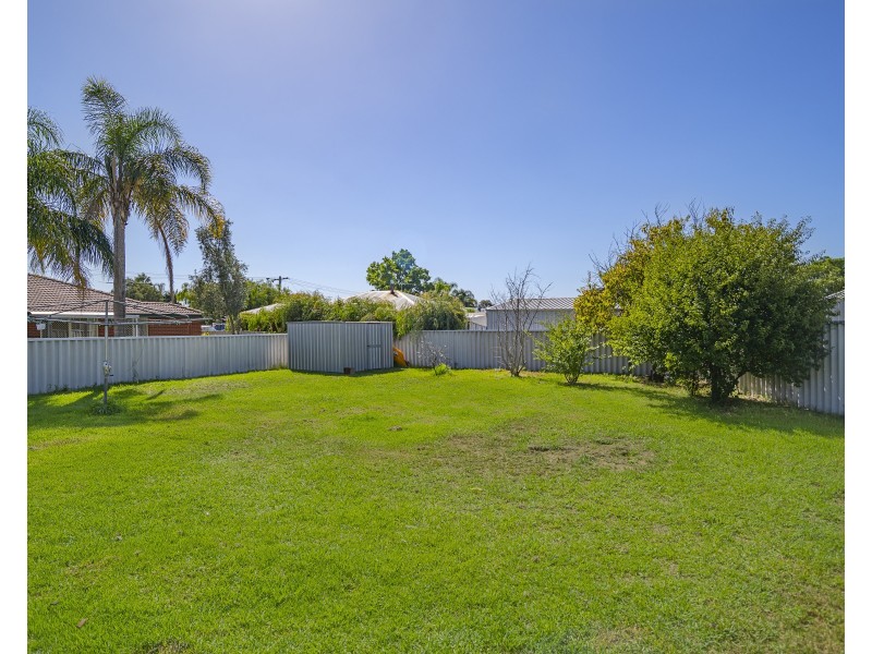 26 Kookaburra Way, Capel WA 6271