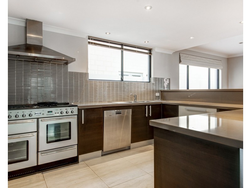 77 Tuart Street, South Bunbury WA 6230